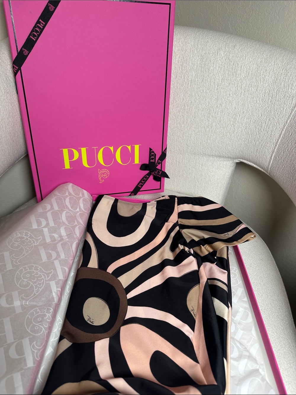 Emilio Pucci Pink, Black & Tan Abstract Swirl Romper - Picture 2 of 4